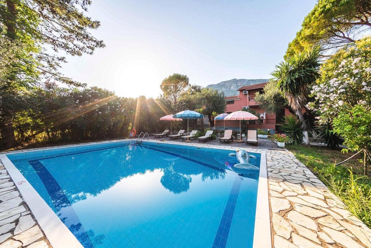 Mimosa With Pool Apartment Paleokastritsa
